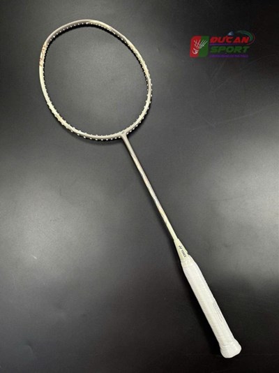 Vợt Cầu Lông Yonex Astrox 77 Play Limited