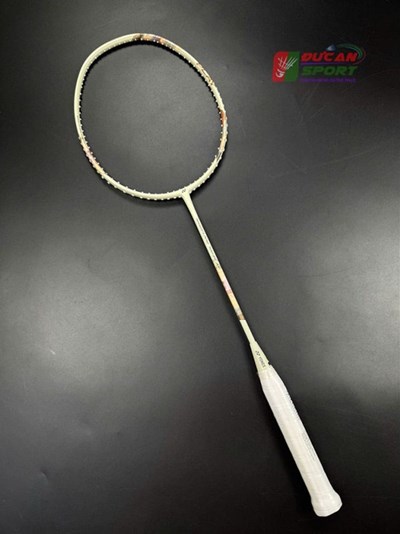Vợt Cầu Lông Yonex Nanoflare 700 Play Limited