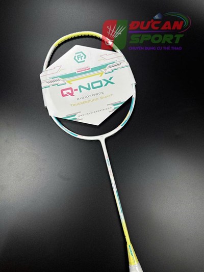 Vợt Cầu Lông Felet Q-NOX Trắng Vàng