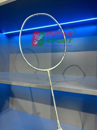 Vợt Cầu Lông Yonex Voltric Lite 47i Bạc