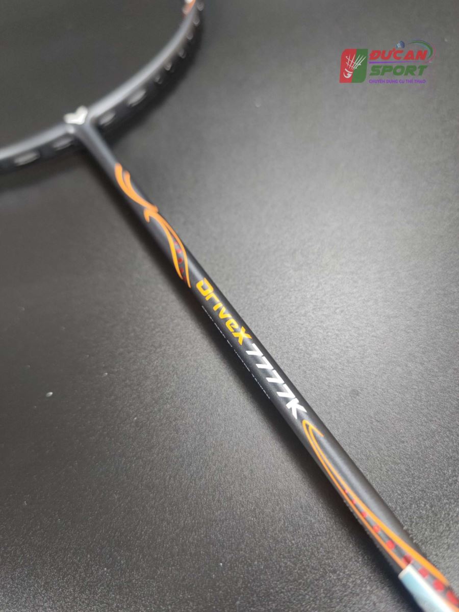 Victor Drivex 7777K phù hợp với lối đánh tấn công và phòng thủ linh hoạt