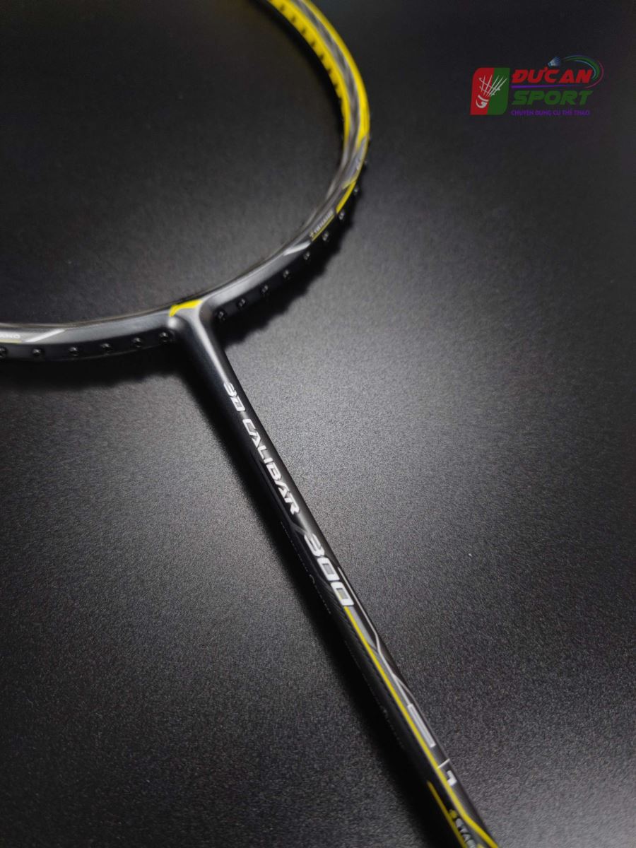 Vợt được ứng dụng nhiều công nghệ hiện đại của hãng Lining